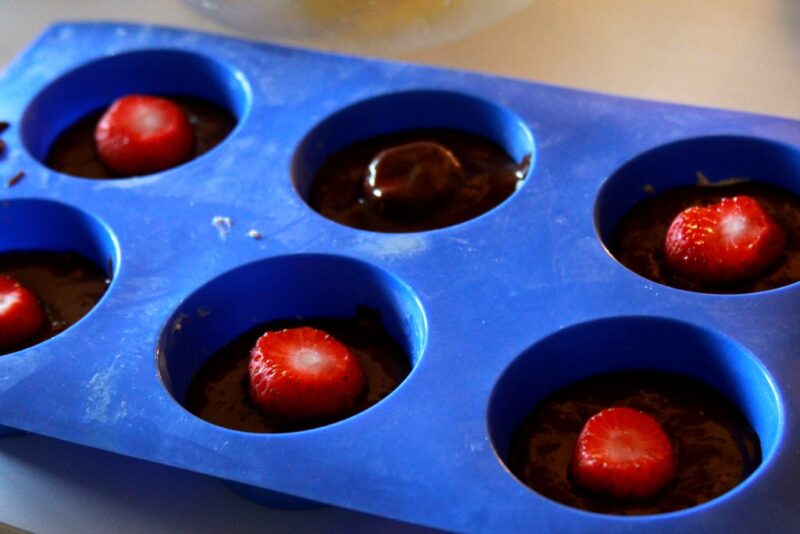 cupcakes-cacao-fragole-prepar
