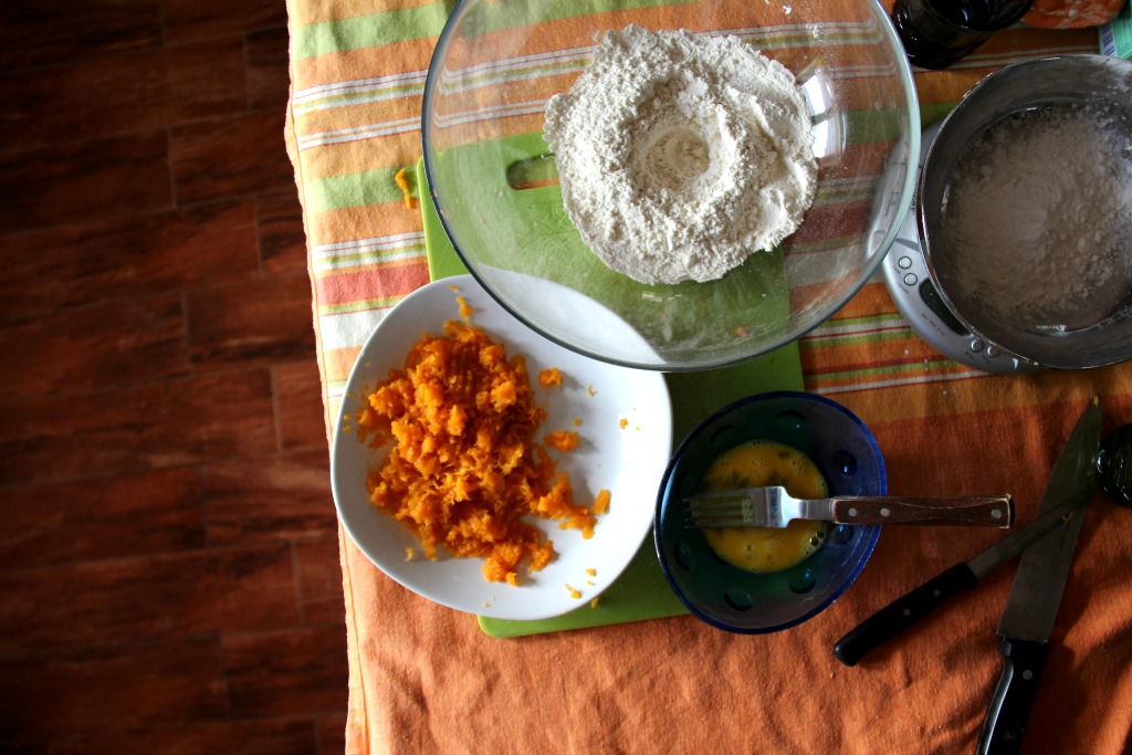 preparazione-gnocchi-zucca-tirolese